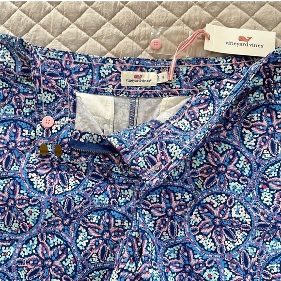 NWT Vineyard Vines shorts - Picture 5 of 5